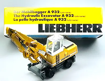 Conrad Liebherr A 932 Hydraulic Excavator 1:50 • £39.99