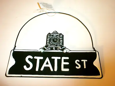 Marshall Fields State Street Ornament - New • $65