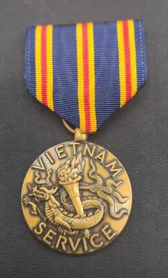 Vietnam War US Government Service Civilian Service Medal With Ribbon. • $9.99