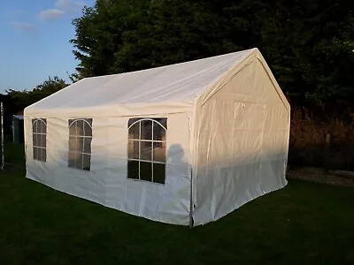 £200 • Buy Marquee Tent