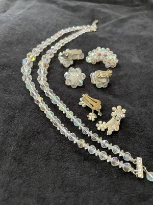 $13.50 • Buy Vintage Antique Costume Jewelry Matching Set. Clip On Earrings, Necklace.