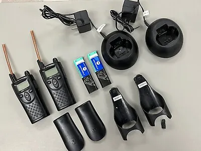 Lot Of 2 Motorola Walkie Talkie XTN Series XV1100 For Parts Or Repair Only • $11.24