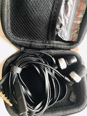 ZAGG ZR-SIX Earbuds Reflective Acoustics Mic/Remote & Travel Pouch • $9.95