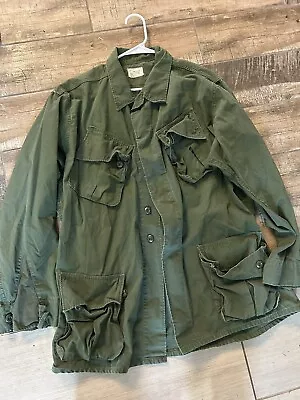 1966-67 US Army Vietnam War Tropical Shirt Combat Coat Jungle 3rd Pattern LARGE • $149.99