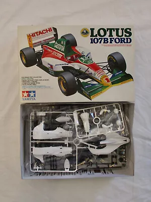 1/20 F1 Lotus 107B Ford 1993. Tamiya. • £123.29