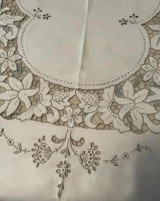 Antique MADEIRA Linen Cutwork BANQUET TABLECLOTH 5 Napkins SET 50  X 102  • $125