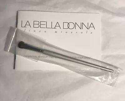 NEW LA Bella Donna Linea Minerals Oval Fluff Brush • $14.99