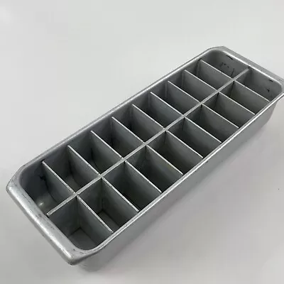 Aluminum Metal Ice Cube Tray With Cover Lid 20 Cube Vintage Heavy • $21.99