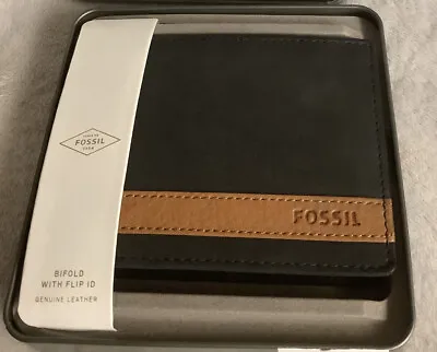 $39.95 • Buy Brand New Fossil Men's Quinn Flip ID Bifold Black Leather Wallet ML3644001