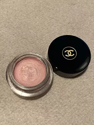 Chanel Cream Eyeshadow (808 Lilas D Or) • £24