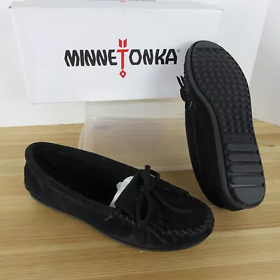 Minnetonka Kilty Womens 6 Black Suede Leather Hardsole Moccasin Loafer Flats 400 • $23.95