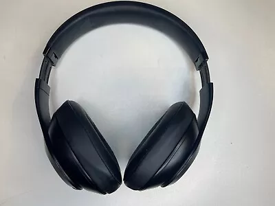 Beats Studio3 Headphones In Case Black - Used • $250