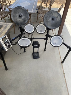 $850 • Buy Roland V-Drums TD-9 Drum Set Crash Ride Dual Trigger Pad Module