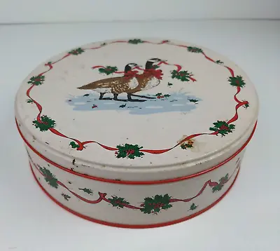 Vintage Christmas Tin Geese Ducks Potpourri Press Round 1985 • $11.19