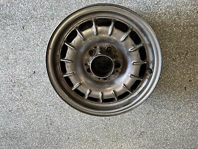 W107 W108 W116 W123 W126 Mercedes Benz Bundt Chrome Rim Wheel 6 1/2 X 14 • $65