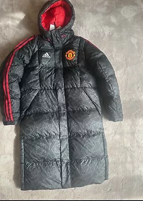 Manchester United Puffer Coat • £100