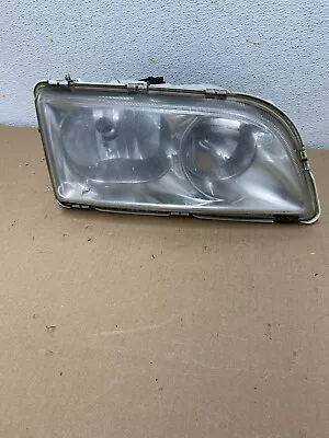 2000 To 2004 Volvo S40 Right Passenger RH Side Halogen Headlight 8584N OEM DG1 • $79.20