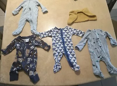 Baby Clothes • $20