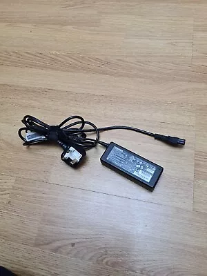 Oem Toshiba Laptop Charger Adapter 75w Pa3715e-1ac3 N17908 V85 19v 3.95a 75w • £8.99