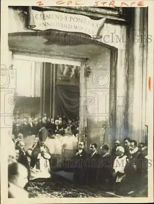 1933 Press Photo Pope Pius XI Opens Holy Year At St. Peter's Vatican City • $16.99