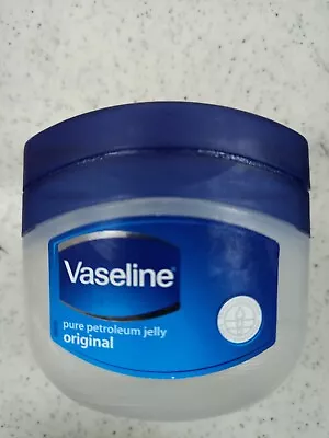 Vaseline Original Protecting Jelly Petroleum Pure Skin Protectant Balm Pot 100ml • £4.25