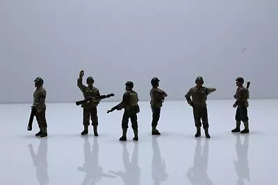 6 Military Soldiers WWII Army Figures 1:64 Scale Diecast Diorama Model Set • $15.95