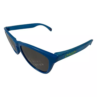 NEW Oakley Frogskins Sunglasses Hi Res Polished Sapphire Blue OO9013 Prizm Black • $66.98