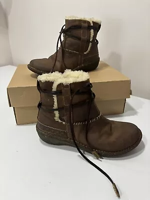 Ugg Australian Womens Size 10 Cove Booties Ankle Boots • $35