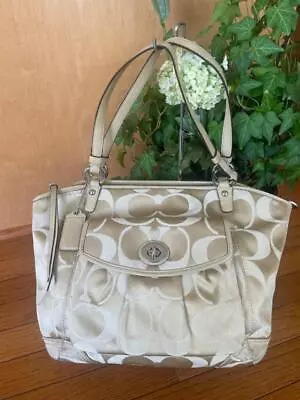 Authentic Coach Leah Tote 13139 Tote  (900 • $48.99