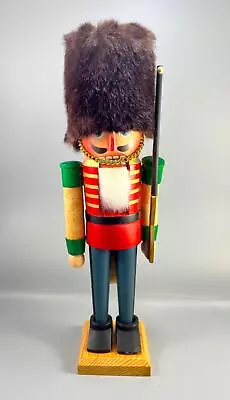 Vintage Erzgebirgische Volkskunst English Royal Guardsman Nutcracker 15.5” • $50