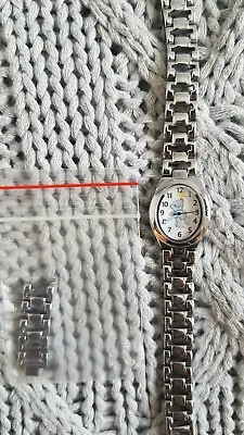 Womens Girls Kids Me To You Silver Watch With Extra Strap Links BNWT • £45