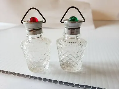 Vintage Hanging Lantern Salt & Pepper Shaker Set Glass Pre-owned READ • $8.54