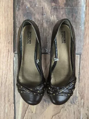 Women's Mossimo Brown Flats Studded Accents Size 9 Shoes • $9.95