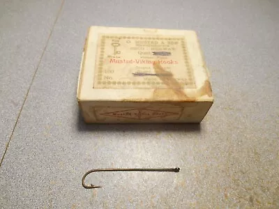 Vintage Mustad  Long Shank Streamer Fly Tying Hooks. #6  - 8X Long. Straighteye. • $15.50