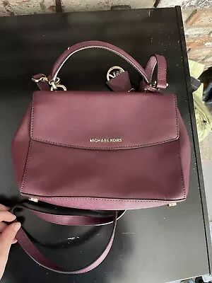 Michael Kors Ava Crossbody Bag / Purse - Burgundy - Flaw On Handle • $14.99