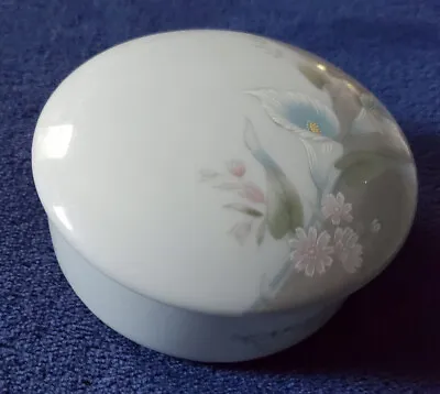 Vintage Russ Berrie Round Porcelain Trinket Box Floral Calla Lilly Floral 3.5” • $15