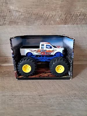 Popak New-Ray 1:43 Mad Bull Monster Truck 5  Diecast SS-19936  • $25