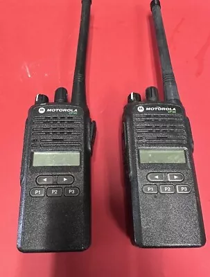 2x  MOTOROLA CP185 VHF AAH03KEF8AA7AN Radio 136-174 MHz 16CH W/ Batteries • $148