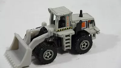 Matchbox 2007 Quarry Kin Grey Front End Loader MB 737 • $14.95