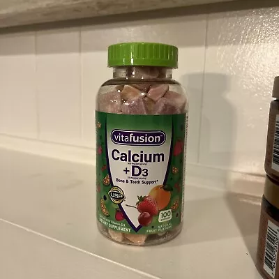 Vitafusion Calcium + D3 Gummy Vitamins For Adults 100 Count Gummies • $14