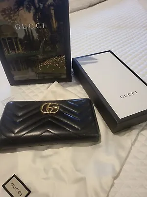 $510 • Buy Gucci Marmont Larger Black Wallet