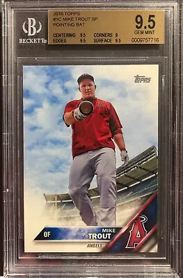 2016 Topps #1C Mike Trout  SP Pointing Bat • $511