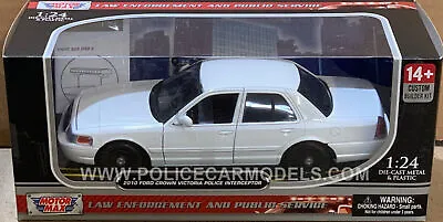 Motormax 1/24 2010 Ford Crown Victoria Police Car Blank White With Parts 76469 • $20