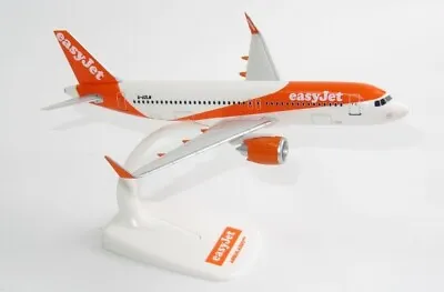 Easyjet Airbus A320 NEO G-UZLM PPC Push Fit Model 1:200 Scale • £29.95