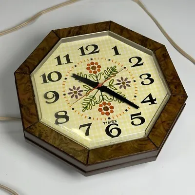 Vintage Midcentury Timex 2194B Kitchen Wall Clock 8” • $24.99