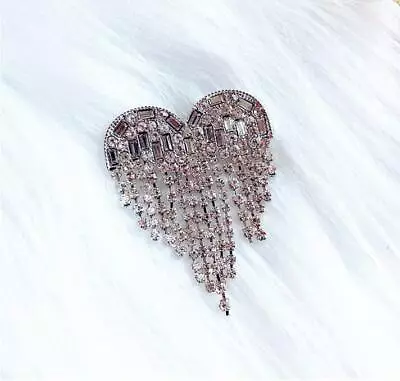 $11.95 • Buy NEW Baguette Cut Crystal Rhinestone Fringe Heart ONE PIECE Statement Earring