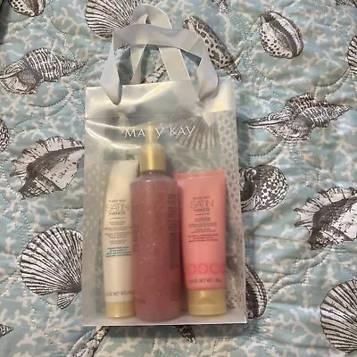 Mary Kay Satin Hands Pomegranate Pampering Set Free Shipping Limited Edition NEW • $25.95