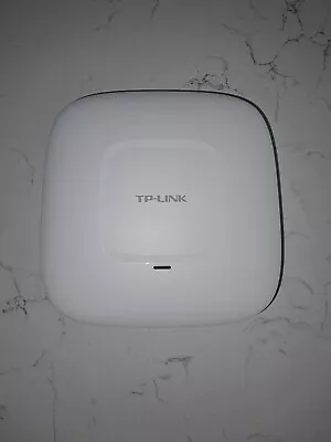 TP-Link Access Point AC1200 EAP225 • £35