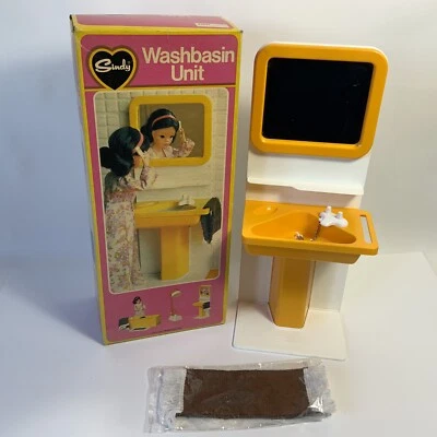 £18 • Buy Vintage 1970’s Pedigree Sindy Doll House Furniture - Bathroom Washbasin + Box