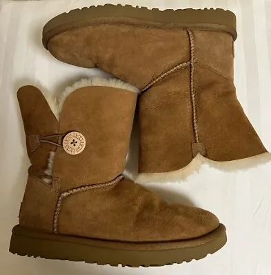 Women’s UGG Bailey Button Boots #1016226 Chestnut Tan Suede Size 7M NWOT • $79.99